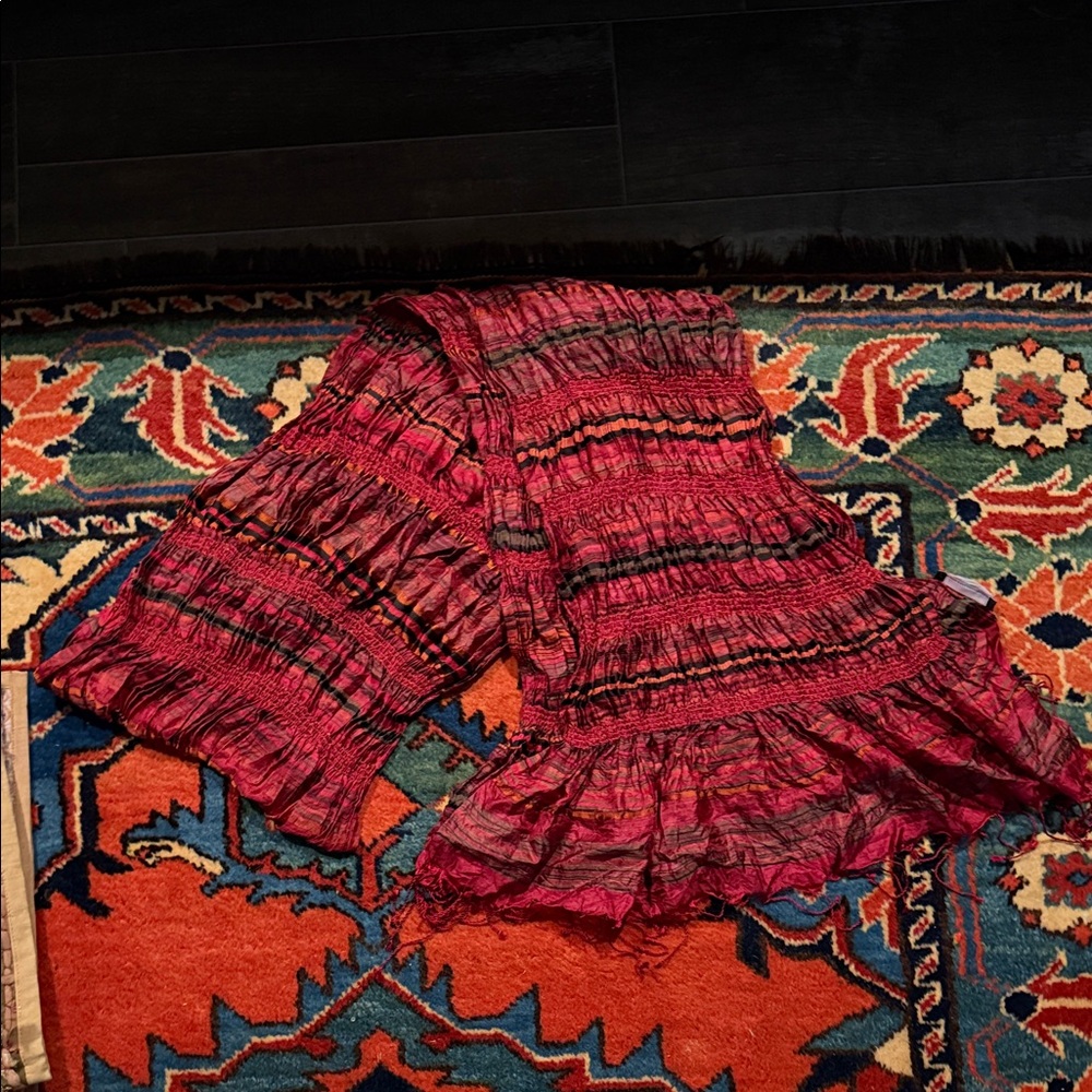 EILEEN FISHER TIGLY PUCKERED RUCHED SILK WRAP SCARF